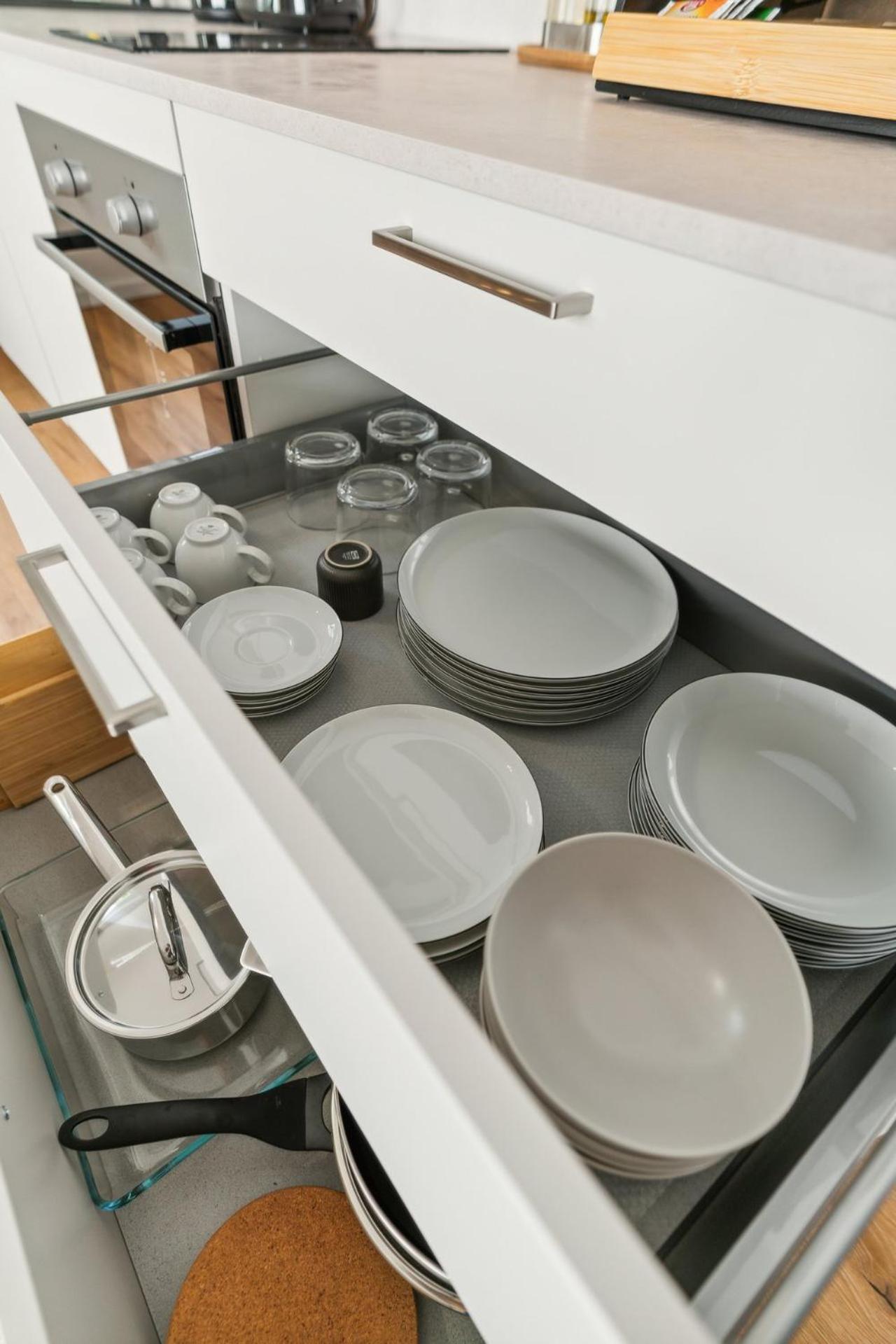 Apartment Deluxe In Mit Parkplatz Und Terrasse Bielefeld