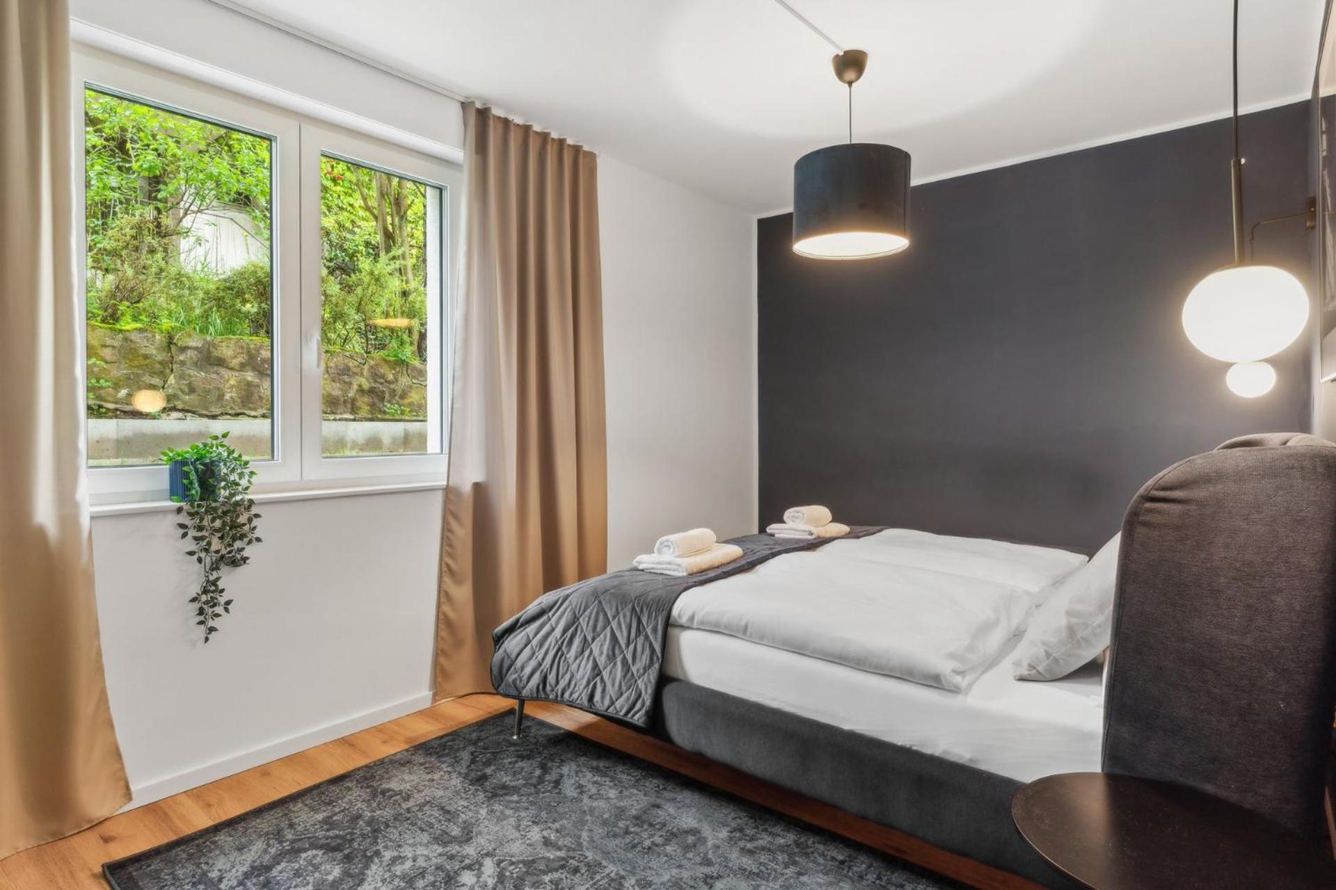 Apartment Deluxe In Mit Parkplatz Und Terrasse Bielefeld
