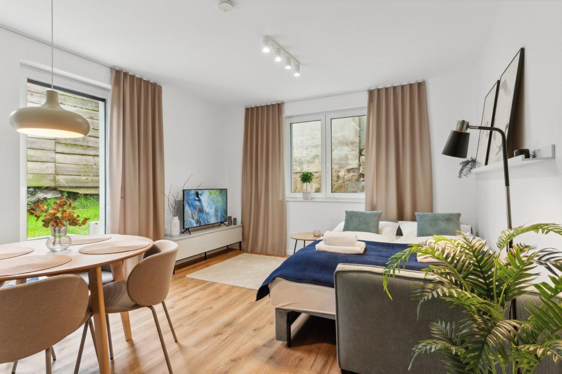 Deluxe In Mit Parkplatz Und Terrasse Bielefeld